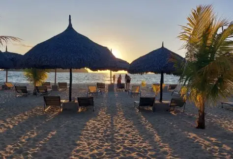 Ombrelloni in spiaggia