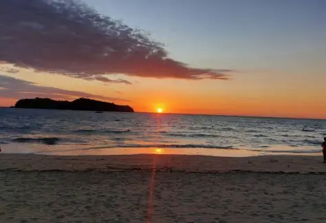 spiaggia e tramonto in Madagascar
