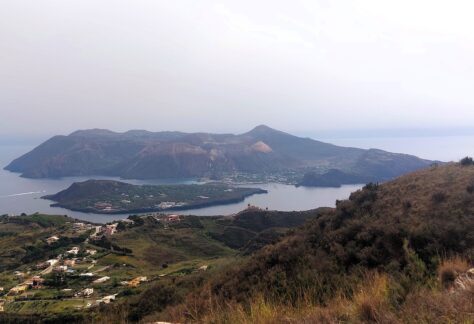 Trekking Isole Eolie con Pampa Trek (2)
